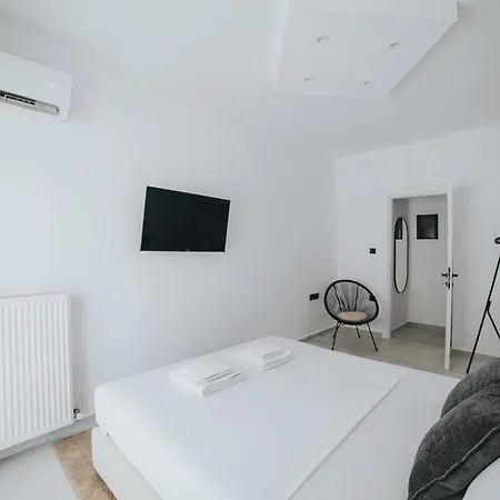 Luxury And Spacius Apartment Thessaloniki Exterior photo